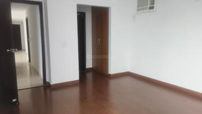 Bedroom Image of 1822 Sq.ft 3 BHK Apartment / Flat for sale in Umang Winter Hills, Sector 77 Gurgaon for Rs. 18400000