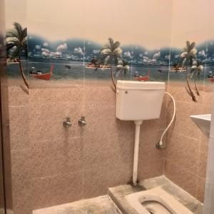 Bathroom Image of 600 Sq.ft 2 BHK Builder Floor for rent in Hebbal Bengaluru for Rs. 13000