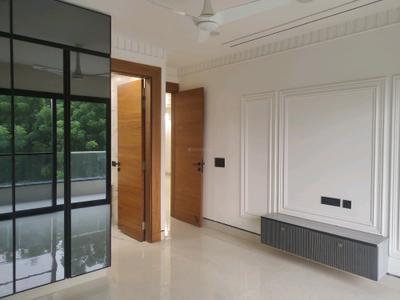 Bedroom Image of 3220 Sq.ft 4 BHK Builder Floor for sale in Ridhi Platinum Floors, Sector 46 Faridabad for Rs. 38500000