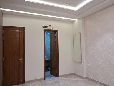Bedroom Image of 1800 Sq.ft 3 BHK Builder Floor for sale in Paschim Vihar New Delhi for Rs. 33500000