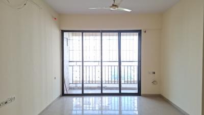 Living Room Image of 975 Sq.ft 2 BHK Apartment / Flat for sale in Lodha Paradise, Thane West Thane for Rs. 15000000