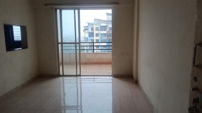 Living Room Image of 925 Sq.ft 2 BHK Apartment / Flat for rent in Kate Puram Phase 2, Pimple Gurav Pune for Rs. 22000