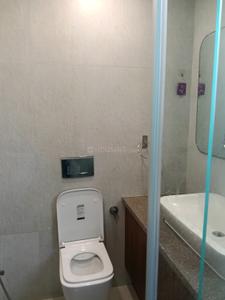 Bathroom Image of 1440 Sq.ft 3 BHK Builder Floor for rent in Chittaranjan Park New Delhi for Rs. 86000