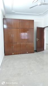 Bedroom Image of 1800 Sq.ft 3 BHK Apartment / Flat for rent in Green Park Extension New Delhi for Rs. 85000
