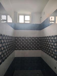 Common Bathroom Image of 1020 Sq.ft 2 BHK Apartment / Flat for sale in Perambur Chennai for Rs. 7800000