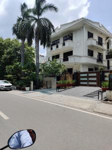 Image of 2152 Sq.ft 7 BHK Independent House for sale in Sector 52, Noida for Rs. 74000000