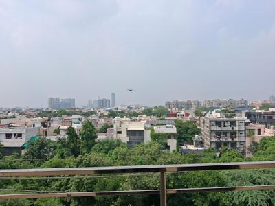 Bedroom Two Image of 1450 Sq.ft 3 BHK Apartment / Flat for rent in Sector 49 Noida for Rs. 32000