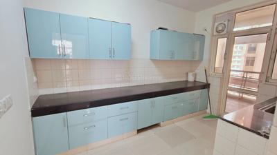 Kitchen Image of 1850 Sq.ft 3 BHK Apartment / Flat for rent in Aarcity Krishna Apra Sapphire, Indirapuram Ghaziabad for Rs. 38000