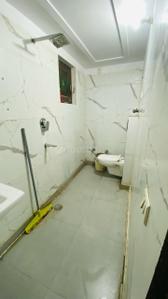 Bathroom Image of 1800 Sq.ft 3 BHK Builder Floor for rent in Model Town New Delhi for Rs. 45000