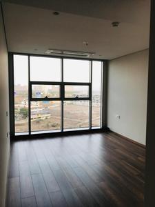 Bedroom Image of 3000 Sq.ft 3.5 BHK Apartment / Flat for sale in Panchshil Towers, Kharadi Pune for Rs. 46500000