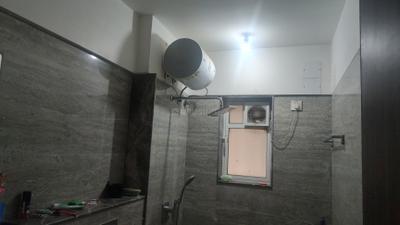 Image of 1200 Sq.ft 3 BHK Apartment / Flat for rent in Raheja Ridgewood, Goregaon East, Mumbai for Rs. 130000