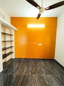 Bedroom Image of 830 Sq.ft 2 BHK Apartment / Flat for sale in Thirumullaivoyal Chennai for Rs. 5400000
