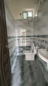 Bathroom Image of 720 Sq.ft 1 BHK Apartment / Flat for rent in Kondapur Hyderabad for Rs. 15000