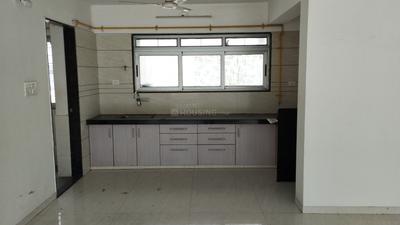 Kitchen Image of 2759 Sq.ft 3 BHK Apartment / Flat for sale in Green City Gold, Bhatha Surat for Rs. 11725750