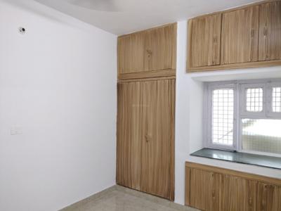 Bedroom Image of 2000 Sq.ft 4 BHK Apartment / Flat for sale in DDA Rosewood Apartment, Sector 13 Dwarka New Delhi for Rs. 21800000