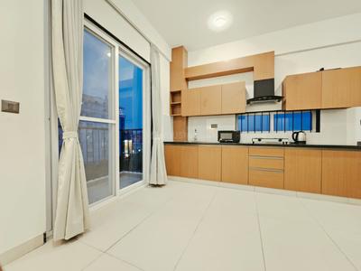 Kitchen Image of 700 Sq.ft 1 BHK Apartment / Flat for rent in Domlur Layout Bengaluru for Rs. 43000