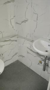 Image of 750 Sq.ft 2 BHK Apartment / Flat for sale in Sheth Auris Bliss, Malad West, Mumbai for Rs. 20000000