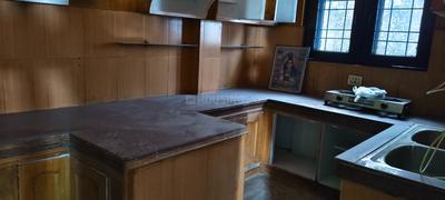 Kitchen Image of 2800 Sq.ft 4 BHK Independent House for sale in Rajpur Road Dehradun for Rs. 13000000