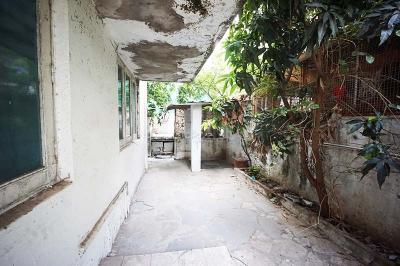 Balcony Image of 1638 Sq.ft 5 BHK Independent House for sale in Ambawadi Ahmedabad for Rs. 52300000