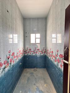 Bathroom Image of 1000 Sq.ft 2 BHK Apartment / Flat for sale in Urapakkam Chennai for Rs. 6700000