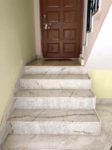 Staircase Image of 900 Sq.ft 3 BHK Independent House for rent in Panchpota Kolkata for Rs. 12000