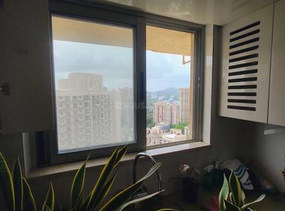 Balcony Image of 650 Sq.ft 1 BHK Apartment / Flat for sale in Hiranandani Regent Hill A B C D And E Wing, Powai Mumbai for Rs. 19000000