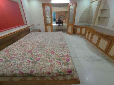 Bedroom Image of 3000 Sq.ft 5 BHK Apartment / Flat for sale in Bodakdev Ahmedabad for Rs. 22500000