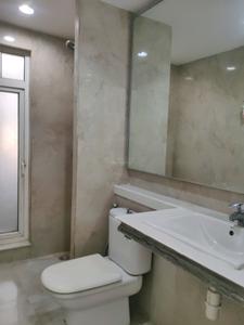 Common Bathroom Image of 1560 Sq.ft 3 BHK Apartment / Flat for sale in Lodha Splendora, Thane West Thane for Rs. 16000000