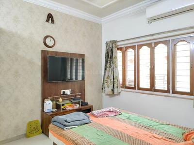 Bedroom Image of 2400 Sq.ft 4 BHK Villa for sale in Dev Aarya, Motera Ahmedabad for Rs. 35000000