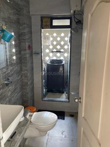 Bathroom Image of 1014 Sq.ft 3 BHK Apartment / Flat for rent in Mulund East Mumbai for Rs. 63000