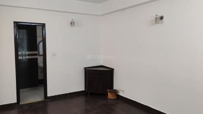 Bedroom Image of 1750 Sq.ft 3 BHK Apartment / Flat for rent in Ajnara Gen X, Crossings Republik Ghaziabad for Rs. 22000