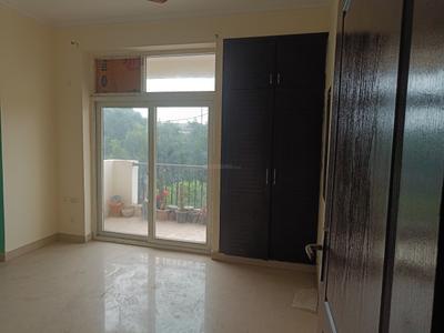 Bedroom Image of 1835 Sq.ft 3.5 BHK Apartment / Flat for sale in Amrapali Silicon City, Sector 76 Noida for Rs. 19700000