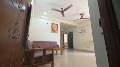 Living Room Image of 1300 Sq.ft 2 BHK Apartment / Flat for rent in Gotri Vadodara for Rs. 15000