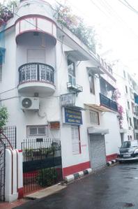 Image of 6000 Sq.ft 10 BHK Independent House for sale in Tollygunge, Kolkata for Rs. 50000000
