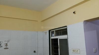 Kitchen Image of 799 Sq.ft 2 BHK Apartment / Flat for rent in Royal Woods, Manjari Budruk Pune for Rs. 14000