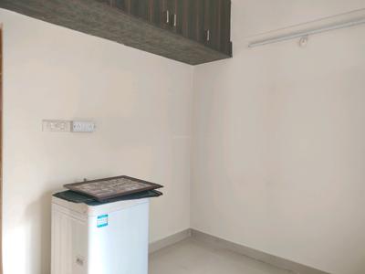 Bedroom Image of 900 Sq.ft 2 BHK Apartment / Flat for rent in Prabhavathi Paramount A and B, Electronic City Bengaluru for Rs. 19000