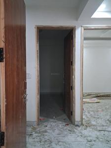 Main Entrance Image of 1050 Sq.ft 2 BHK Apartment / Flat for sale in Sector 49 Noida for Rs. 3800000