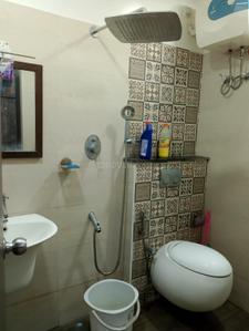 Bathroom Image of 1215 Sq.ft 3 BHK Apartment / Flat for sale in Mayuri, Padi Chennai for Rs. 22500000