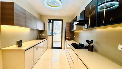 Kitchen Image of 2325 Sq.ft 3 BHK Apartment / Flat for sale in PR7 Airport Road Zirakpur for Rs. 19590000