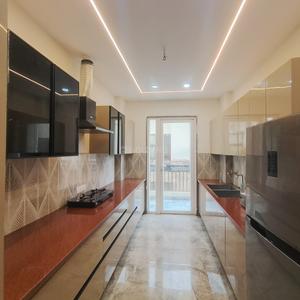 Kitchen Image of 3000 Sq.ft 3 BHK Builder Floor for rent in Sector 46 Gurgaon for Rs. 60000