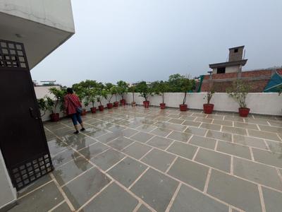 Balcony Image of 200 Sq.ft 1 BHK Studio for rent in Sector 15A Noida for Rs. 25000