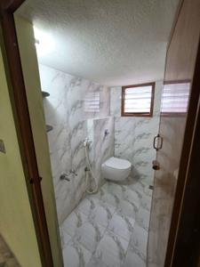 Bathroom Image of 1000 Sq.ft 2 BHK Builder Floor for rent in Avadi Chennai for Rs. 15000