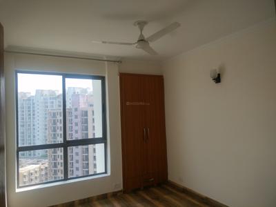 Bedroom Image of 1050 Sq.ft 2 BHK Apartment / Flat for sale in Unitech The Residences, Sector 33 Gurgaon for Rs. 16500000