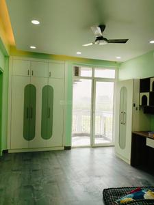 Bedroom Image of 1800 Sq.ft 3 BHK Apartment / Flat for rent in Varun Apartments, Sector 62 Noida for Rs. 40000