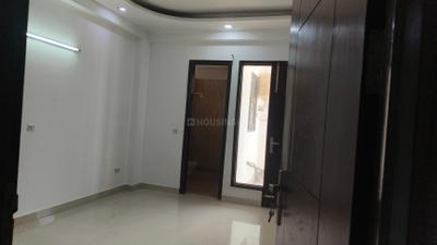 Bedroom Image of 1800 Sq.ft 3 BHK Builder Floor for rent in Sector 46 Noida for Rs. 45000