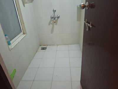 Bathroom Image of 650 Sq.ft 1 BHK Apartment / Flat for sale in Godrej Garden City, Jagatpur Ahmedabad for Rs. 3900000