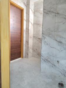Common Bathroom One Image of 980 Sq.ft 3 BHK Apartment / Flat for sale in Khanpur New Delhi for Rs. 6000000