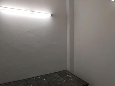 Bedroom Image of 350 Sq.ft 1 RK Builder Floor for rent in Mayur Vihar Phase 1 New Delhi for Rs. 13000