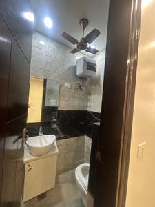 Bathroom Image of 900 Sq.ft 2 BHK Builder Floor for sale in Patel Nagar New Delhi for Rs. 14000000
