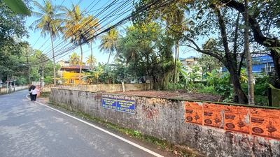 Image of 400 Sq.ft Residential Plot / Land for sale in Elamkulam, Kochi for Rs. 22000000